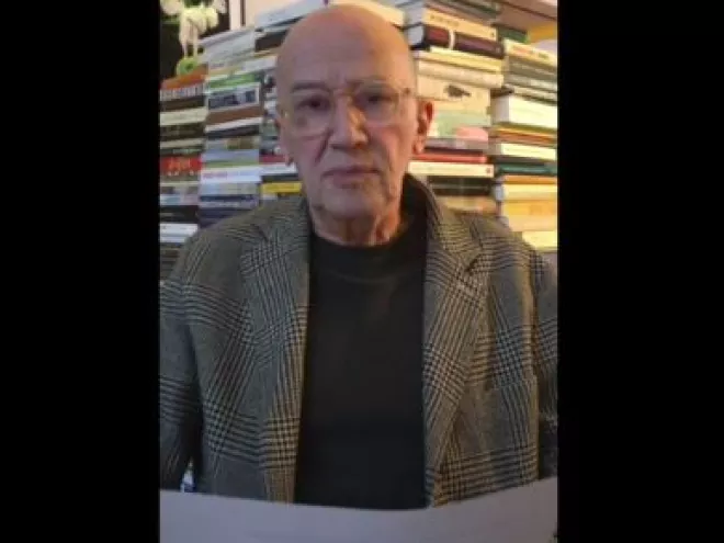 Dirk Pauwels leest zijn tekst voor
